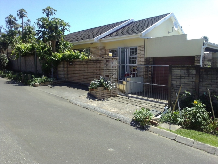 2 Bedroom Property for Sale in Beacon Bay Eastern Cape